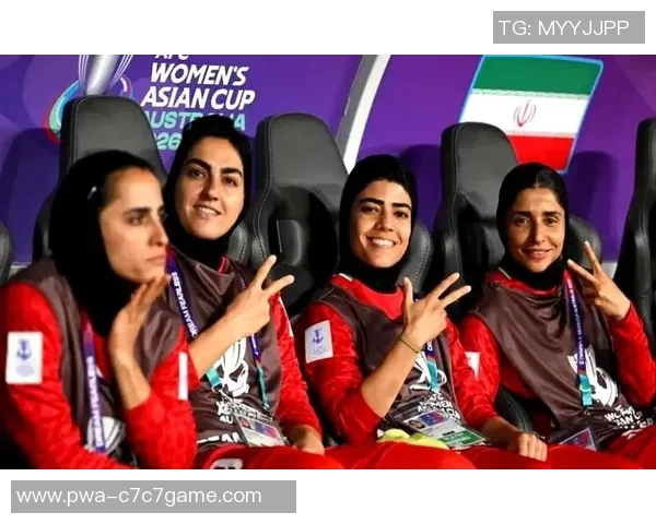 足球明星妻子的美丽瞬间大集合让我们一起欣赏她们的风采与魅力