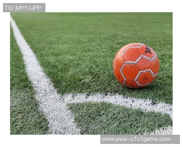 重庆足球主题酒吧带你体验激情四溢的绿茵场景与美味佳酿的完美结合