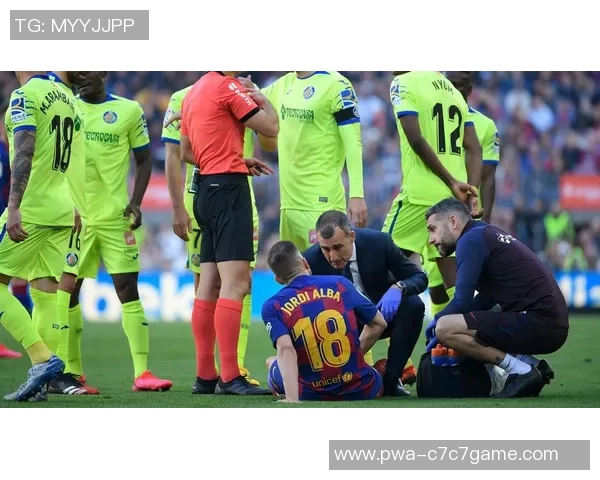 踢足球时意外受伤的搞笑经历与反思分享